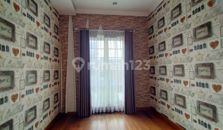 Dijual rumah cantik, baru  dan rapi di Cempaka Putih Tengah 2