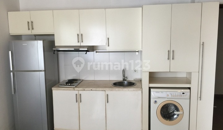 Dijual Apartemen Sudirman Park Tower B , Jakarta Selatan, Kondisi Rapi dan Fully Furnished 1