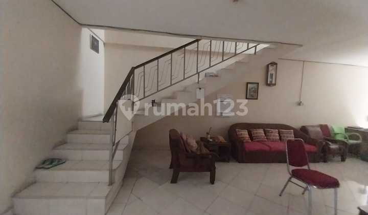 Dijual rumah rapi dalam komplek di Cempaka Putih  2