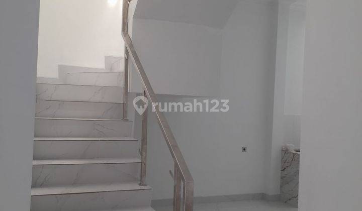 Dijual Rumah Belakang Taman Joging, Klp Gading, Baru Renov Total 1