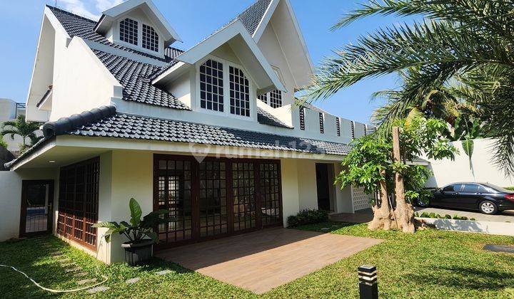 Rumah Mewah 2 Lantai Bagus di Simprung Golf Senayan, Jakarta Selatan 1