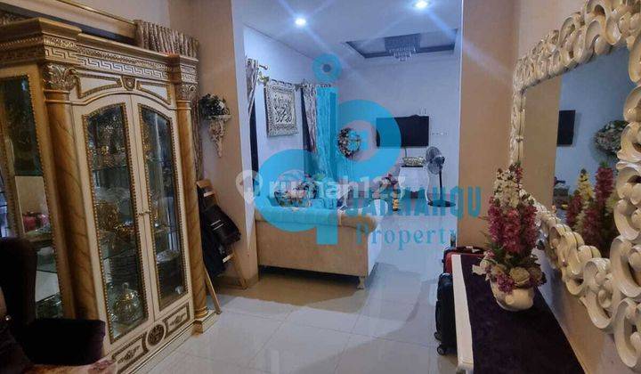 Rumah 2 Lantai Dalam Komplek SHM di Condet, Jakarta Timur