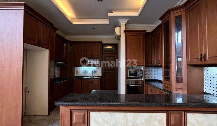 Rumah 2 Lantai Semi Furnished SHM di Ampera, Jakarta Selatan 2