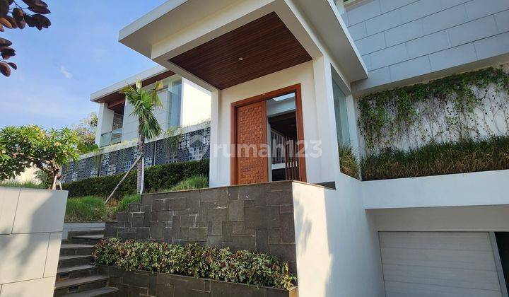 Rumah 2 Lantai Bagus Semi Furnished di Pondok Indah, Jakarta Selatan 1