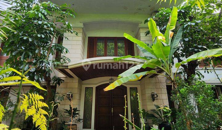 Rumah 2 Lantai Bagus Semi Furnished SHM di Cilandak, Jakarta Selatan 1