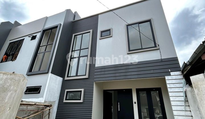 Rumah New Minimalis Modern Ready Stock 1