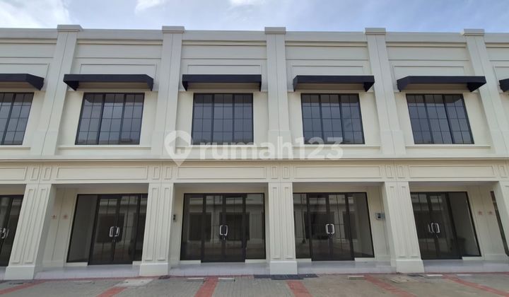 For Sale: Madison Grande Shop House in Gading Serpong For Sale: Madison Grande Shop House in Gading Serpong