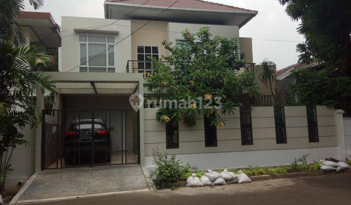 Dijual Rumah Exclusive Sunrise Garden 1