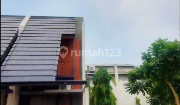 Selling at a Loss: Fully Furnished Fleekhauz R House in BSD