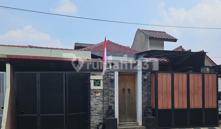 For Sale Well-Maintained House Melati Mas Serpong Villa