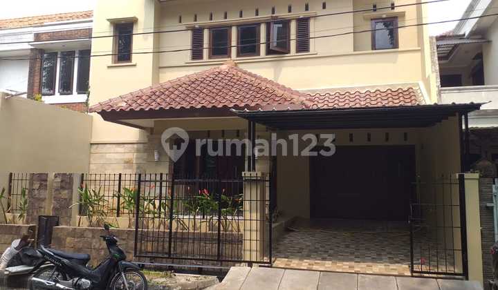 Rumah Komplek Perumahan Villa Delima Lebak Bulus Jaksel