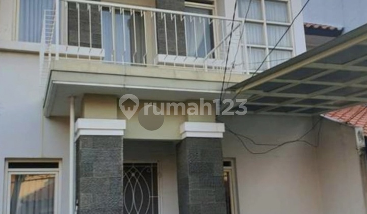 Dijual Rumah Siap.huni Taman Parahiyangan Lippo Karawaci Dijual Rumah Siap.huni Taman Parahiyangan Lippo Karawaci