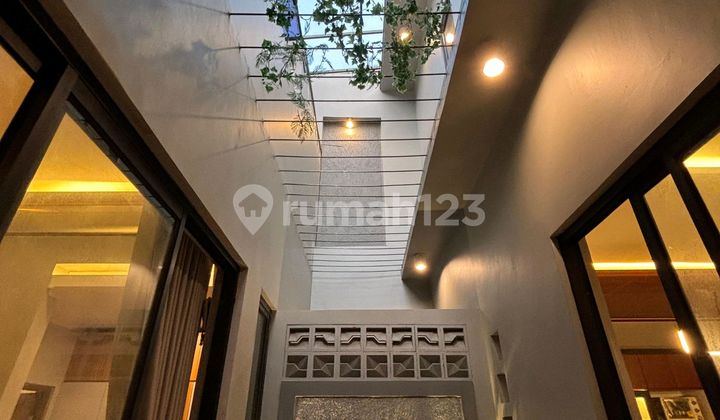 Fully Furnished House in Sector 7 A, Gading Serpong 2