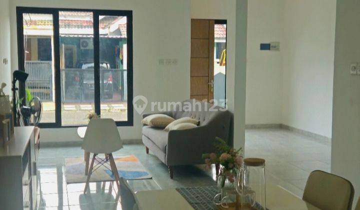 Rumah 2 Lantai Di Nusaloka Bsd Siap Huni  1