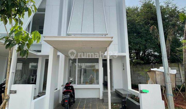 Rumah 2 Lantai Bagus di Tabebuya, Bsd City 1