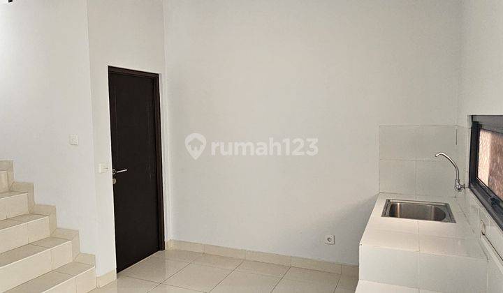 Rumah 2 Lantai di Nusaloka Park Bsd, Tangerang 2