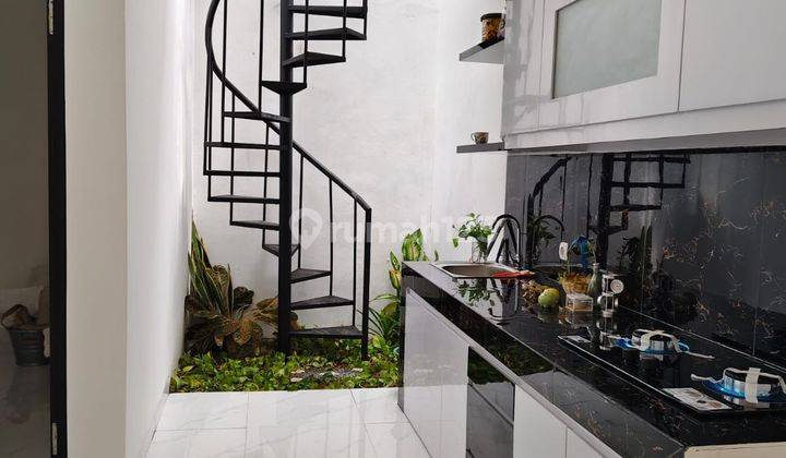 Rumah Cantik , Full Renovasi Di Griyaloka Bsd 1