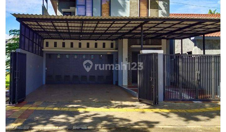 Dijual Rumah Usaha di kencana loka 1