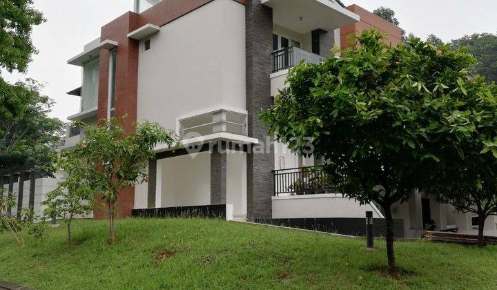 Disewakan Rumah Bagus The Green  Hoek Mandiri Semi Furnish BSD 1