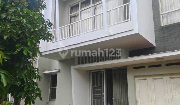 Dijual Rumah 2 Lantai Semi Furnish Grisea Summarecon Serpong