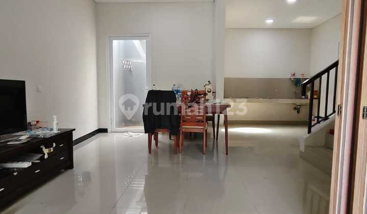 Dijual Rumah Cantik The Savia Dekat Sekolahan 2