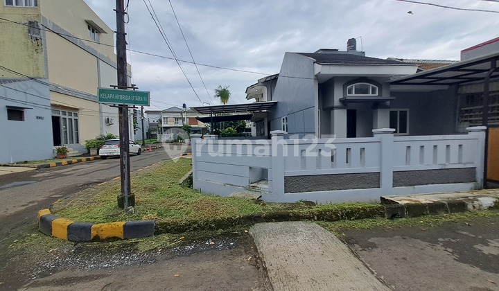 Dijual Rumah Hoek Renov Total Jalan Lebar Sekt 6 Gading Serpong