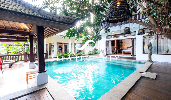 Vila Persembunyian Tropis di Tibubeneng, Canggu Vila Persembunyian Tropis di Tibubeneng, Canggu