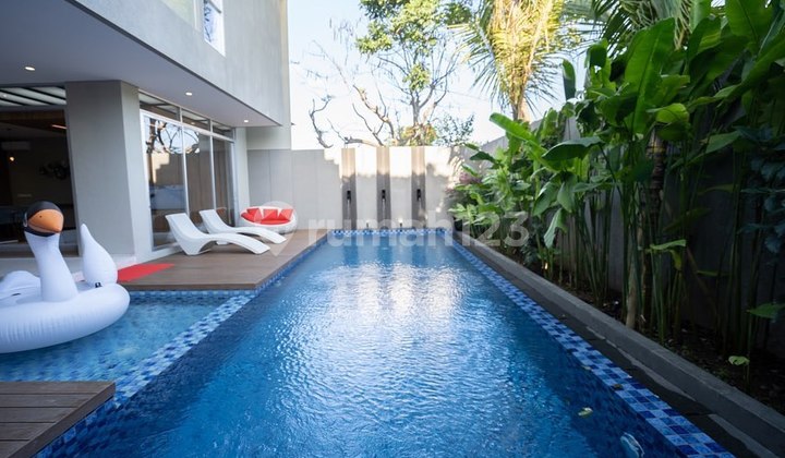 Mewah Villa 6 KT di Jimbaran Mewah Villa 6 KT di Jimbaran