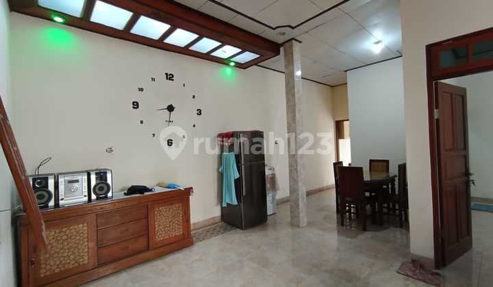 Rumah di Kawasan Villa Tumbak Bayuh 1