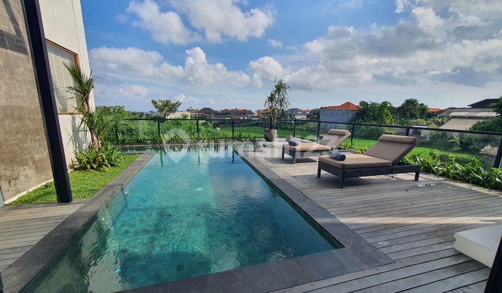 Villa Modern 4 Kamar dengan Pemandangan Menakjubkan di Berawa, Canggu