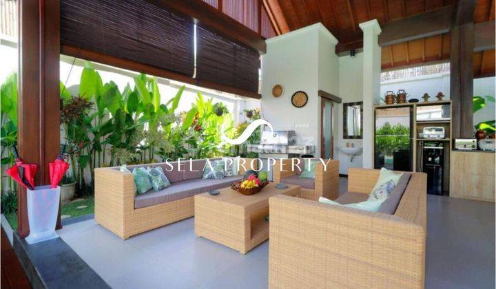 Tropical Villa 7 BR In Ungasan 2