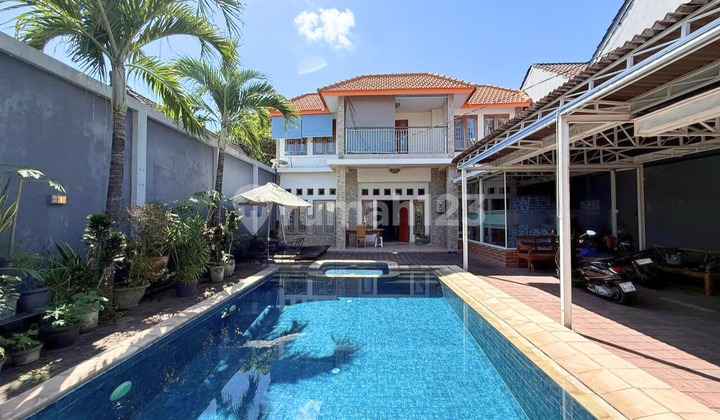 Semi-Villa House 5 BR In Seminyak