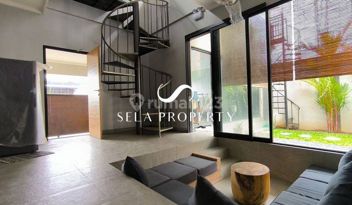 Rumah Semi Villa 4 BR di Mahendradata, Denpasar 1