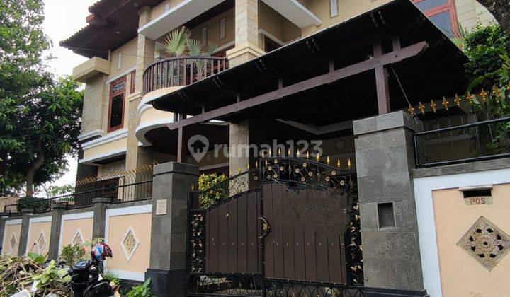 Rumah 2 Lantai Siap Huni di Renon, Denpasar 1