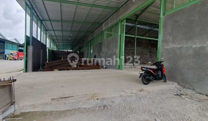 Disewakan Gudang Plong Dalam Kawasan Pergudangan Salembaran