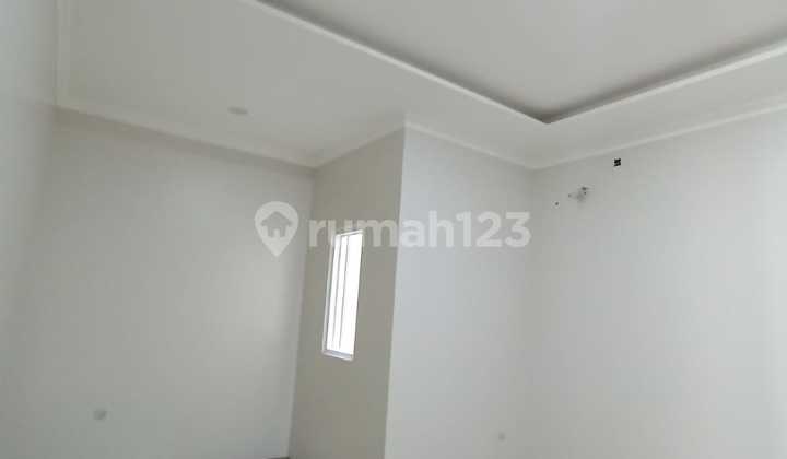 Dijual Cepat Rumah Baru Siap Huni Bebas Banjir Dalam Komplek Perumahan Citra Garden 3 ,Jakarta Barat 2