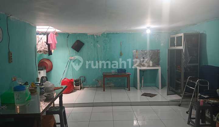 Dijual cepat rumah siap huni , Villa Taman Bandara