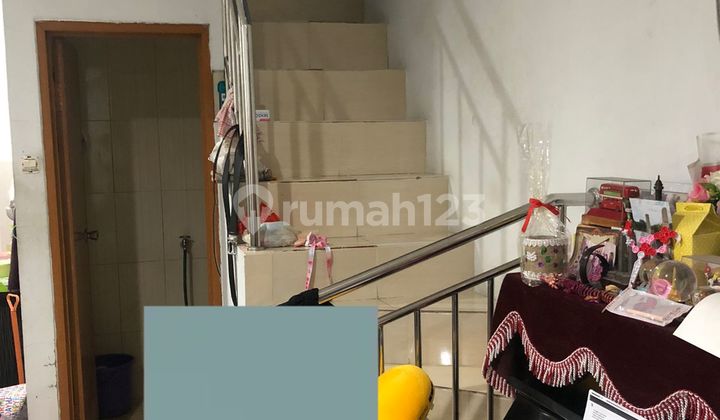 Dijual cepat rumah taman palem lestari , Jakarta Barat