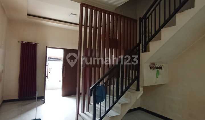For Rent Quickly, Non-Flooded House in Villa Taman Bandara