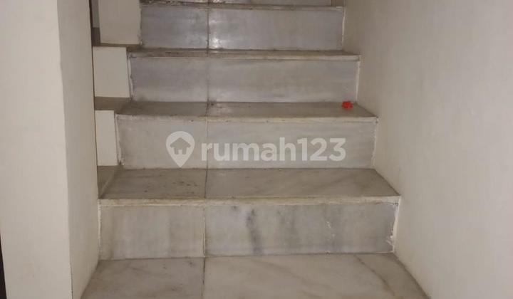 Dijual cepat rumah Siap Huni di Taman Palem Lestari 2