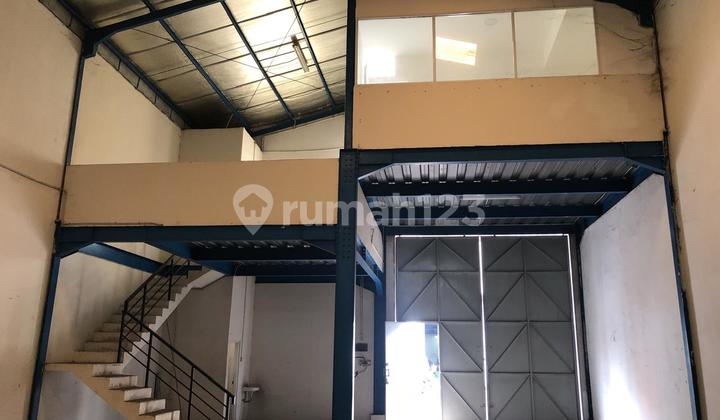 For Rent Fast Ready-to-Use Warehouse in Pergudangan 77 For Rent Fast Ready-to-Use Warehouse in Pergudangan 77