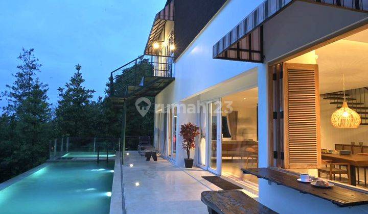 Dijual Villa Mewah Suasana Sejuk View Indah di Dago 2