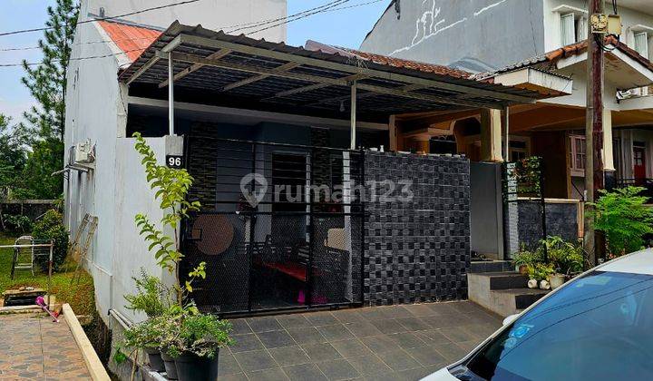 Dijual Rumah Di Aera Sentul City Lt 111m2 Lb 137m2 Kt 4 Km 2 2