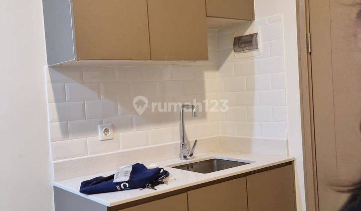 Disewakan Apartemen Gold Coast Tipe Studio Luas 29m2 Furnished 2