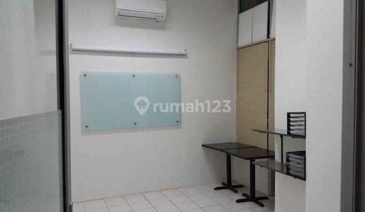 Dijual Office Space At Paladian Park, Lobby Tower B, Luas 20,24m2, Semi Furnished  1