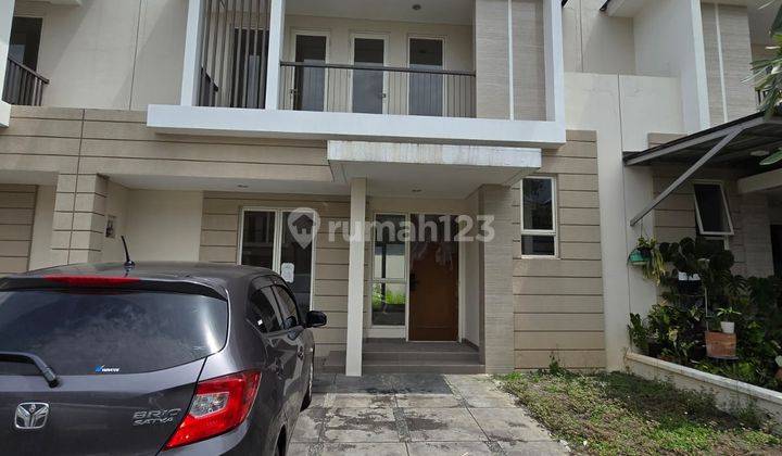 Rumah 2 Lantai di Suvarna Sutera Cluster Giri, Cikupa, Tangerang 1