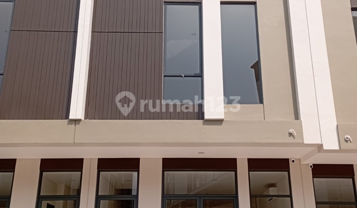 For Rent: Shop House in Gading Serpong, Tangerang Area For Rent: Shop House in Gading Serpong, Tangerang Area