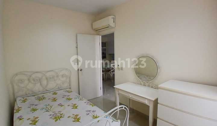 Townhouse for Rent in Taman Paris 1 - North Lippo Karawaci Tangerang 2