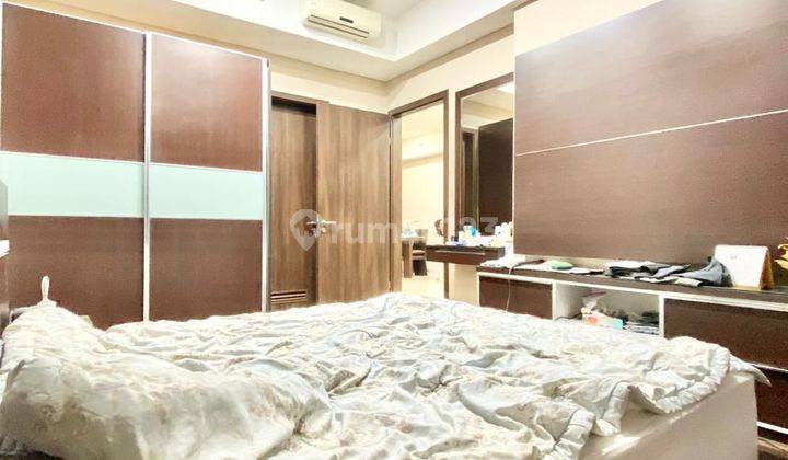 Jual murah 2.7M , apartemen 2 kamar , 124 m2 , furnish di Cosmo  Grandsuite Kemang village , jaksel Apartemen 2