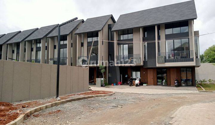 Cavana Lebak Bulus ,rumah Mewah Dg Club House, 3 M An 6